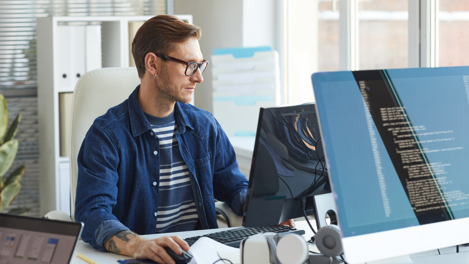 What Are B2C And B2B Sales?